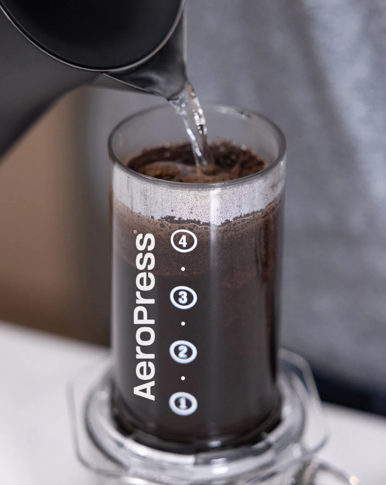 49th Parallel Coffee Roasters - Machine à café expresso AeroPress - Transparent clair