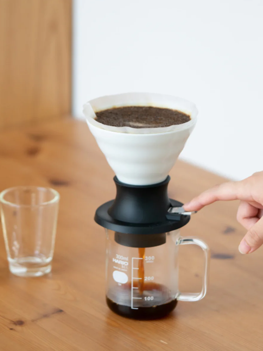 HARIO V60-02 SWITCH Immersion Dripper (Ceramic)